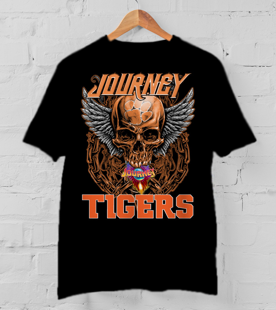 Journey Tigers Skull Wings Chain T-Shirt