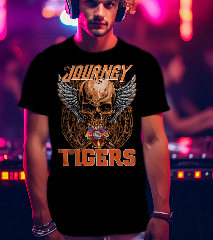 Journey Tigers Skull Wings Chain T-Shirt