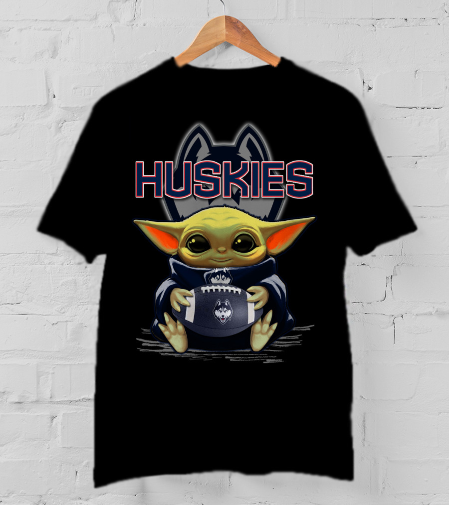 Yoda Holding Football With Connecticut Huskies T-Shirt