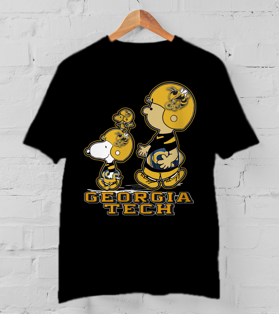 Snpfootball Georgia Tech Yellow Jackets Charlie Brown And Snoopy Football Gear T-Shirt