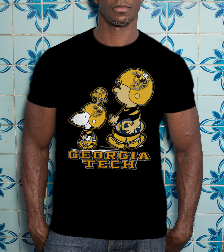 Snpfootball Georgia Tech Yellow Jackets Charlie Brown And Snoopy Football Gear T-Shirt