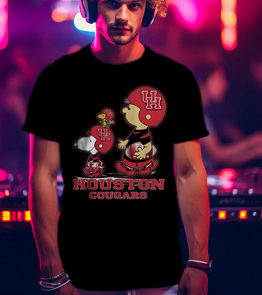 Snpfootball Houston Cougars Uh Helmets And Football Characters T-Shirt