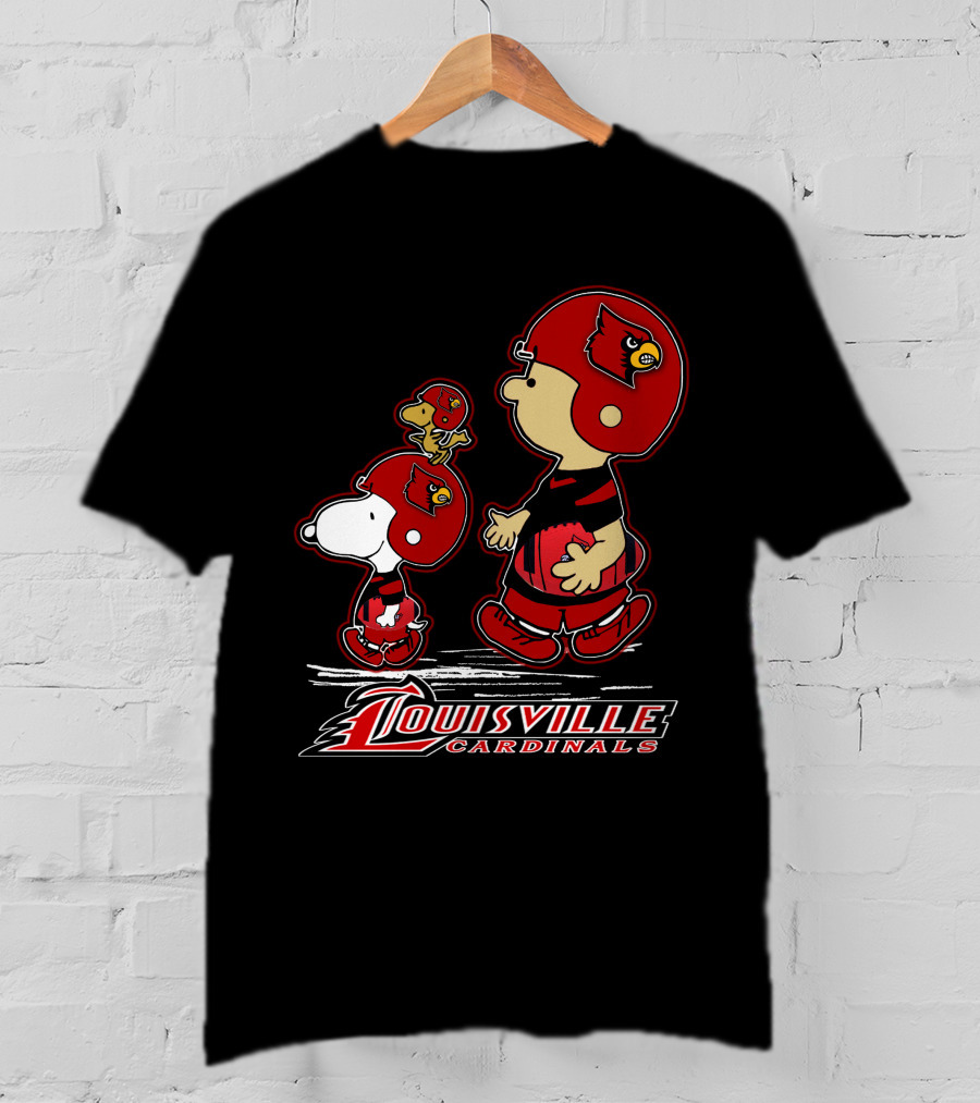 Snpfootball Louisville Cardinals Charlie Brown And Snoopy T-Shirt