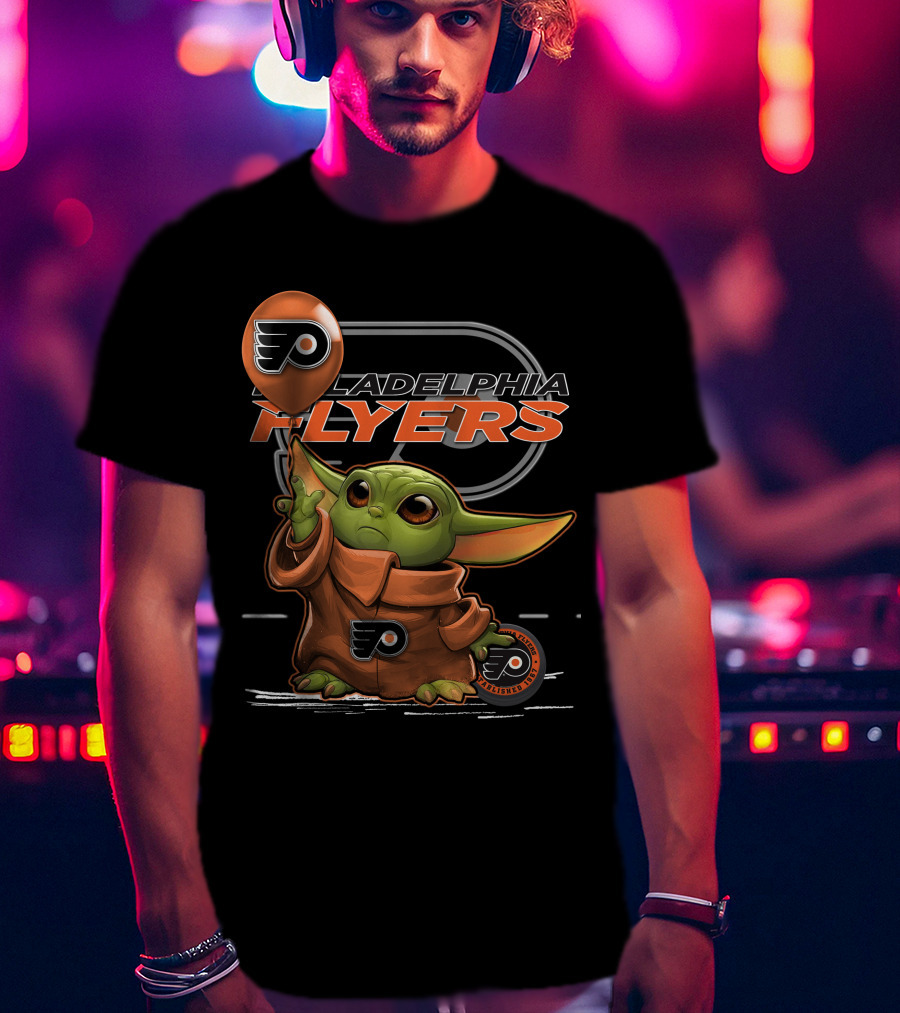 Yoda With Philadelphia Flyers T-Shirt