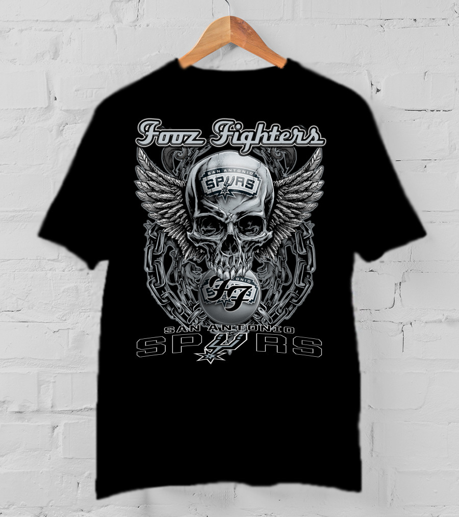 Fooz Fighters San Antonio Spurs Skull Wings Chain T-Shirt