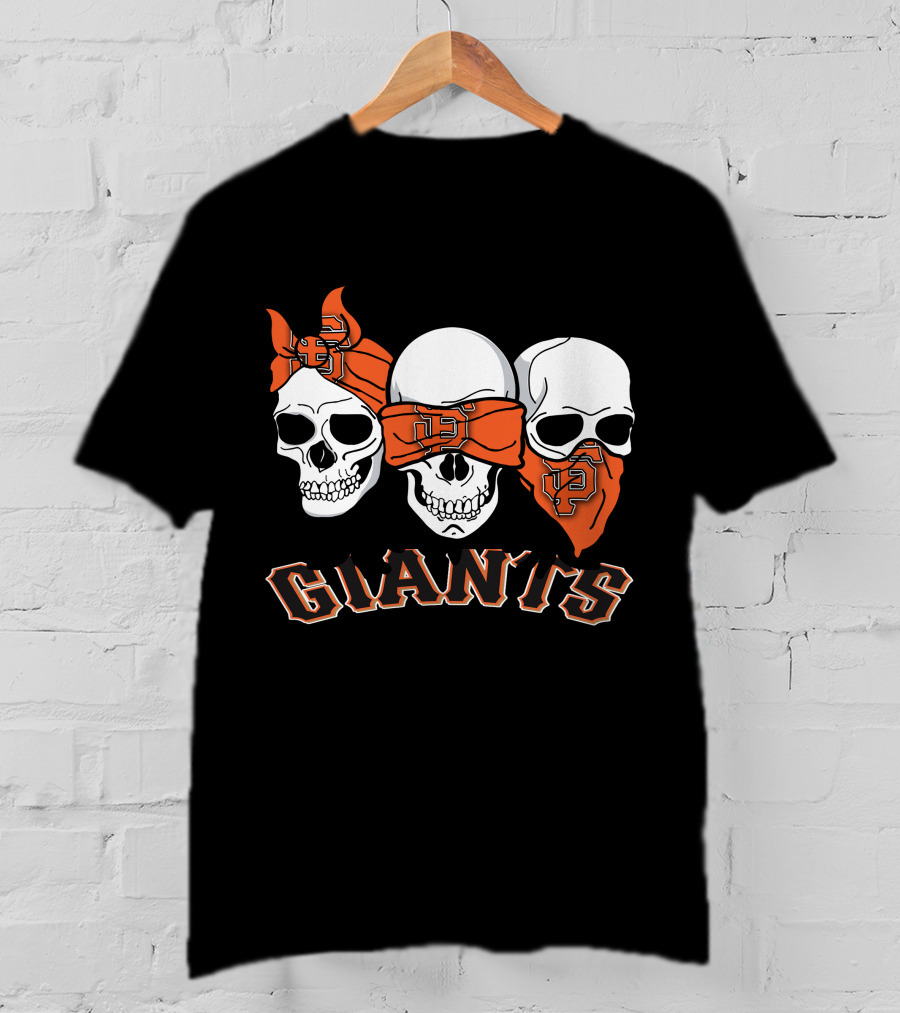 3 Skull Giants Bandana San Francisco T-Shirt