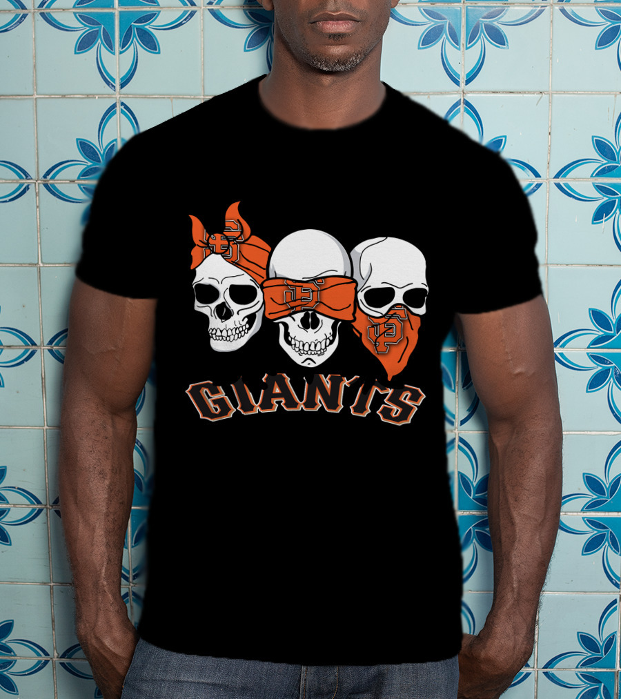 3 Skull Giants Bandana San Francisco T-Shirt