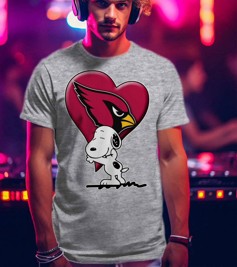 Snoopy Hugging Arizona Cardinals Heart T-Shirt