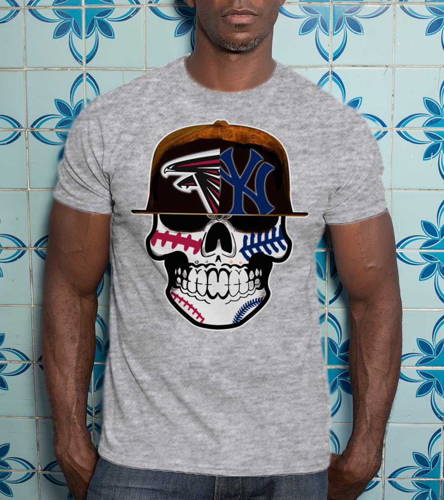 Atlanta Falcons New York Yankees Skull Baseball Football Fusion T-Shirt