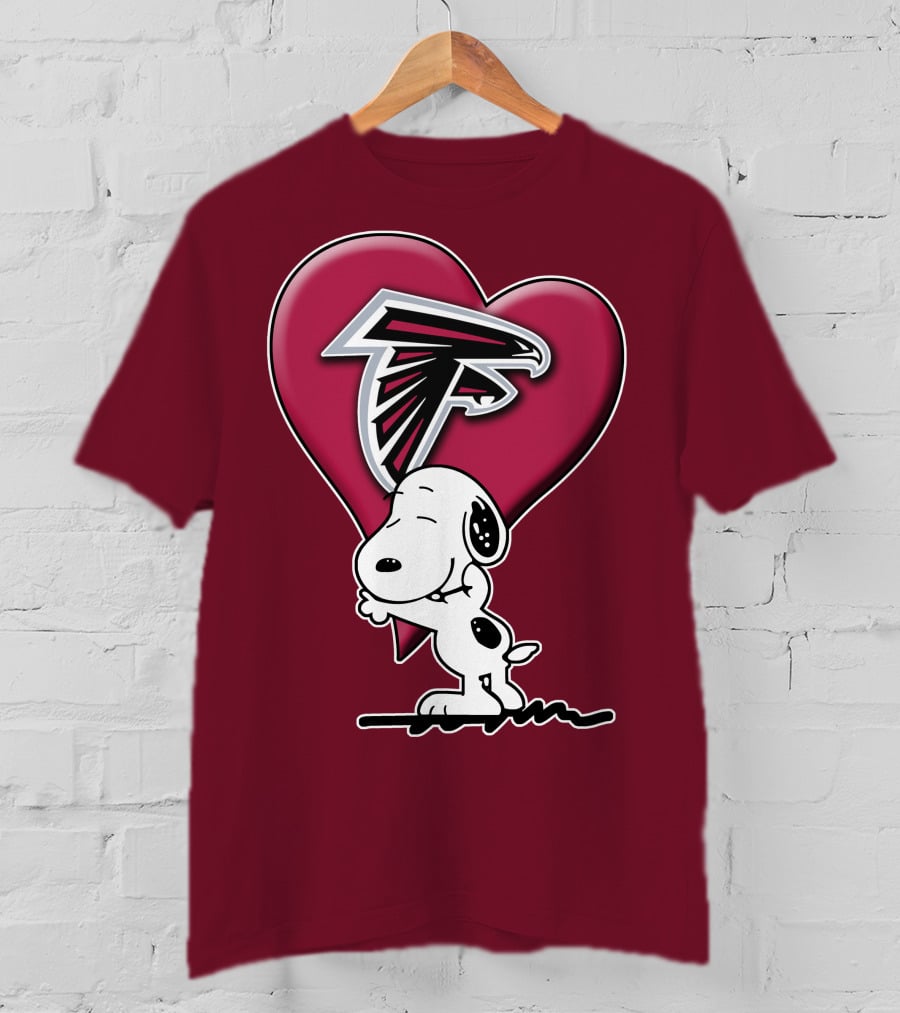 Snoopy Hugging Atlanta Falcons Heart T-Shirt