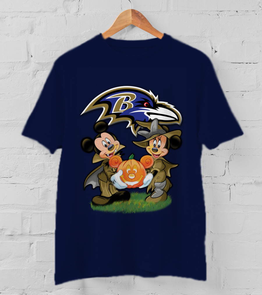 Baltimore Ravens Mickey And Minnie Halloween Pumpkin Ravens T-Shirt
