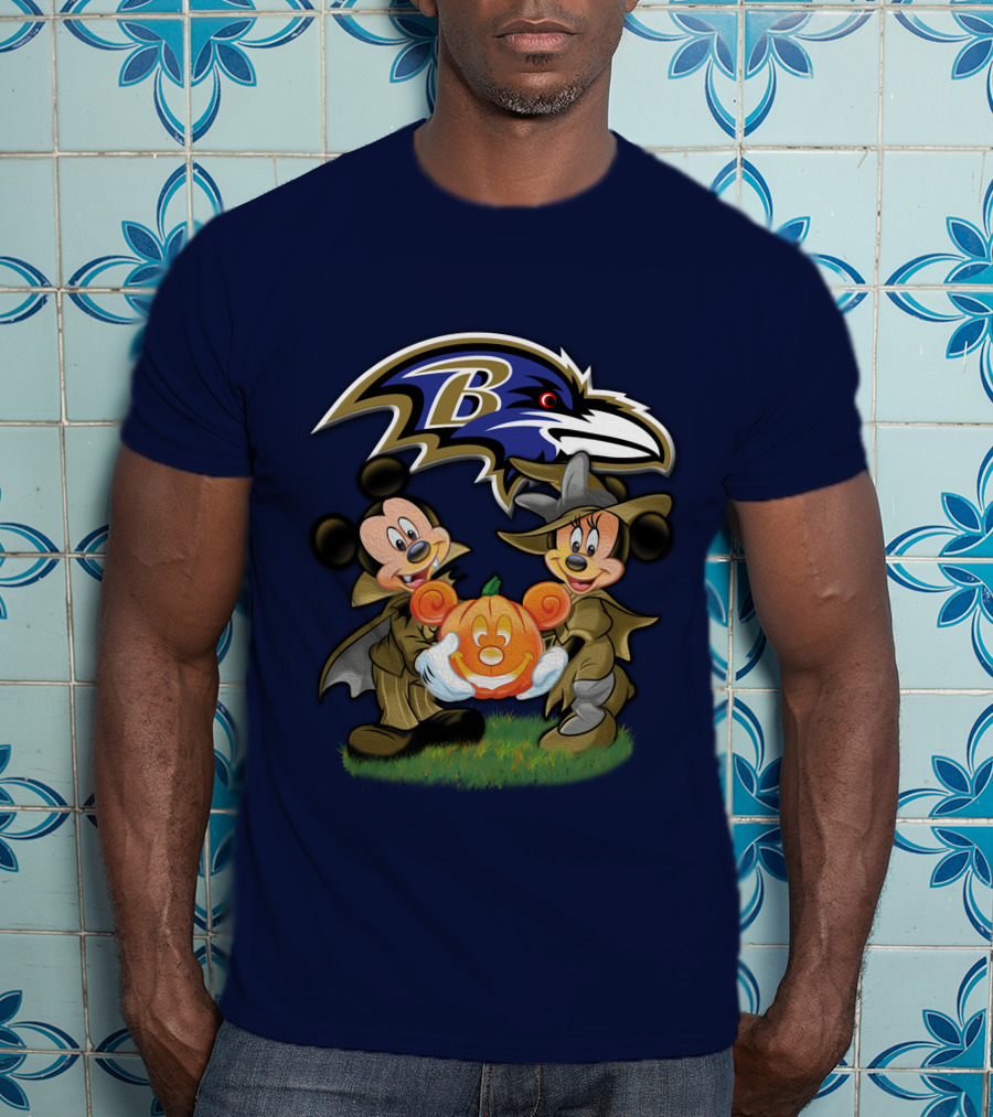 Baltimore Ravens Mickey And Minnie Halloween Pumpkin Ravens T-Shirt