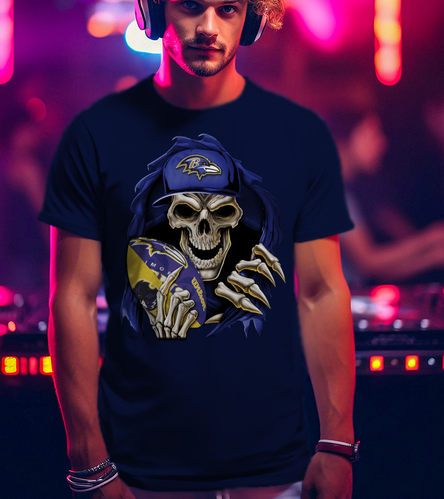 Skullbong Baltimore Ravens Skeleton With Football And Cap T-Shirt