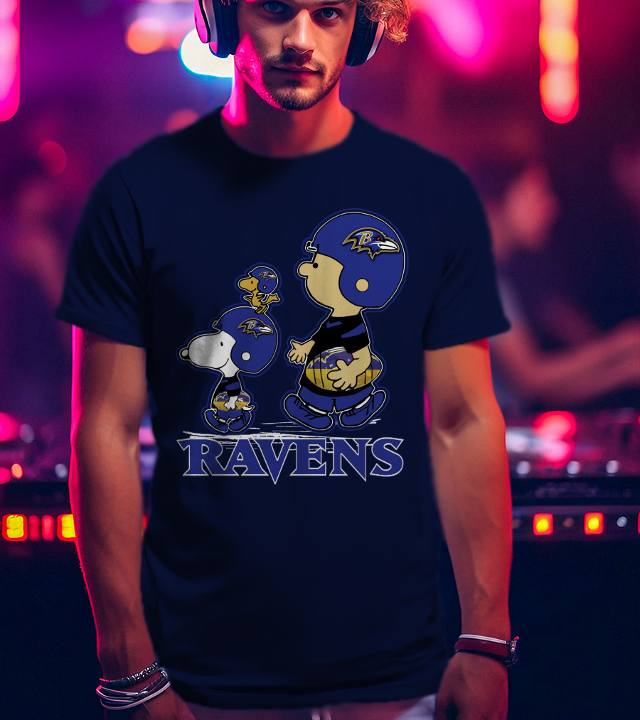 Snpfootball Baltimore Ravens Peanuts Characters Helmets Ravens T-Shirt
