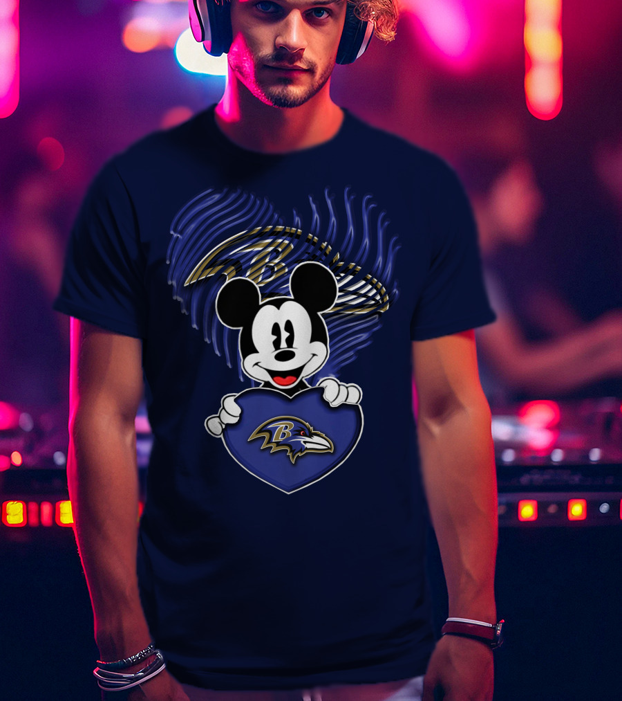 Mickey Mouse Baltimore Ravens Heart T-Shirt