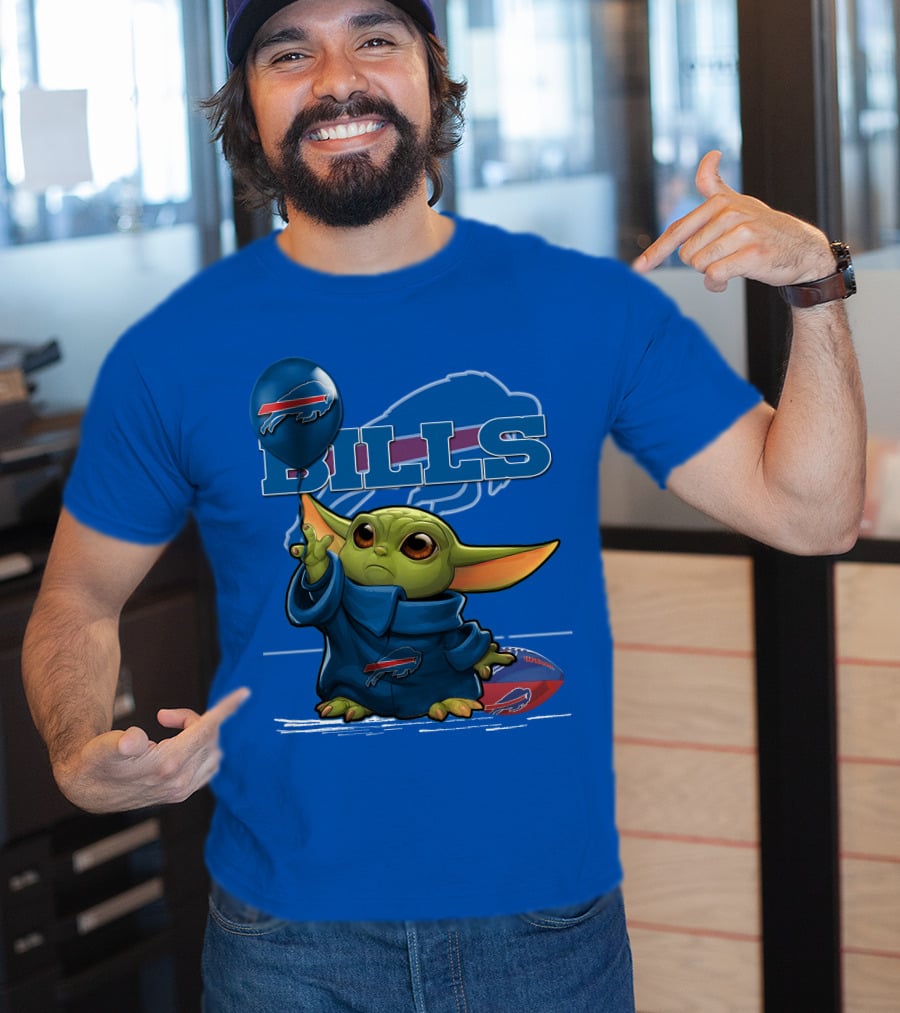 Yoda V1 Buffalo Bills Baby Alien Holding Buffalo Bills Balloon Football T-Shirt