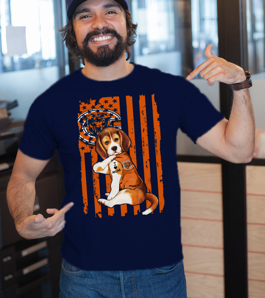 Beagle I Love Mom Chicago Bears Fan Flag T-Shirt
