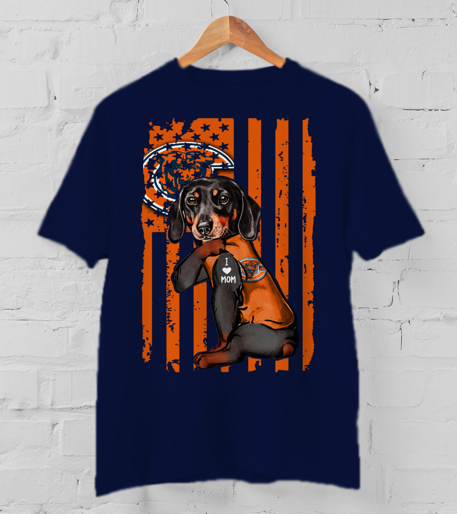 Dachshund I Love Mom Chicago Bears Fan Orange Flag T-Shirt