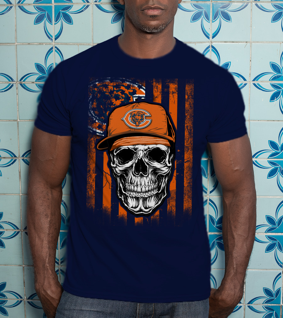 Skull V1 Chicago Bears Fan Skull Wearing Team Cap With Logo And Flag T-Shirt