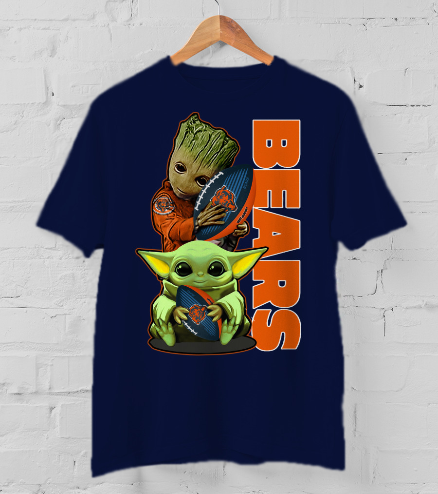 Grzd CHICAGO BEARS Baby Groot And Baby Yoda Football T-Shirt