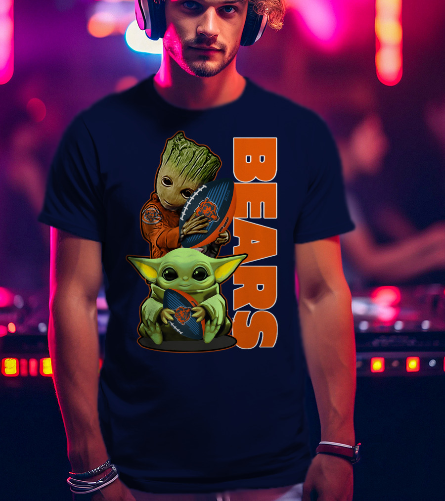 Grzd CHICAGO BEARS Baby Groot And Baby Yoda Football T-Shirt