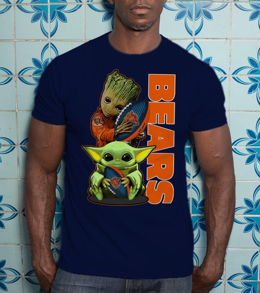 Grzd CHICAGO BEARS Baby Groot And Baby Yoda Football T-Shirt
