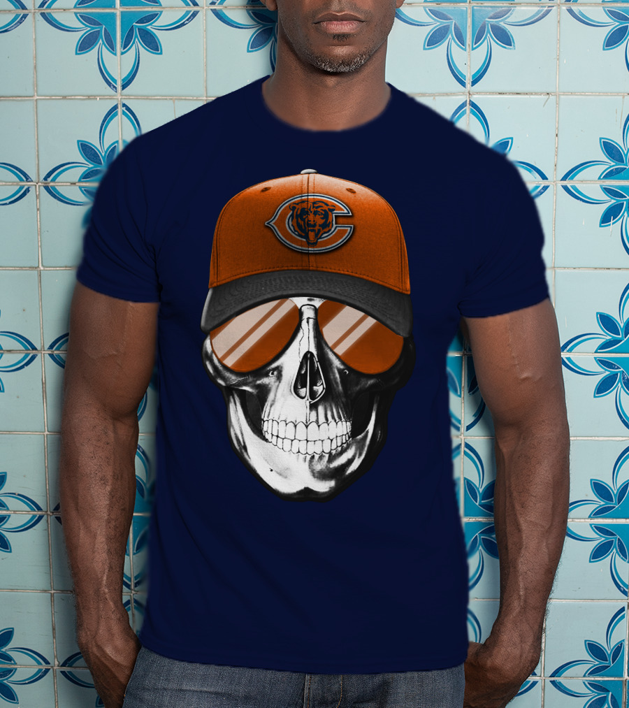 Skull V7 Chicago Bears Cap And Sunglasses T-Shirt