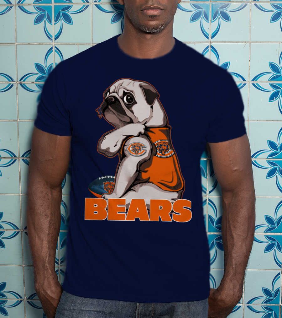 Pug Chicago Bears Football Fan With Team T-Shirt
