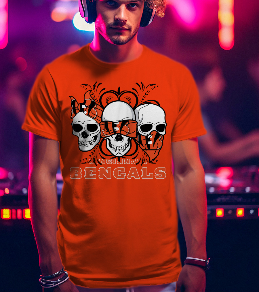 Cincinnati Bengals 3 Skull Motif T-Shirt