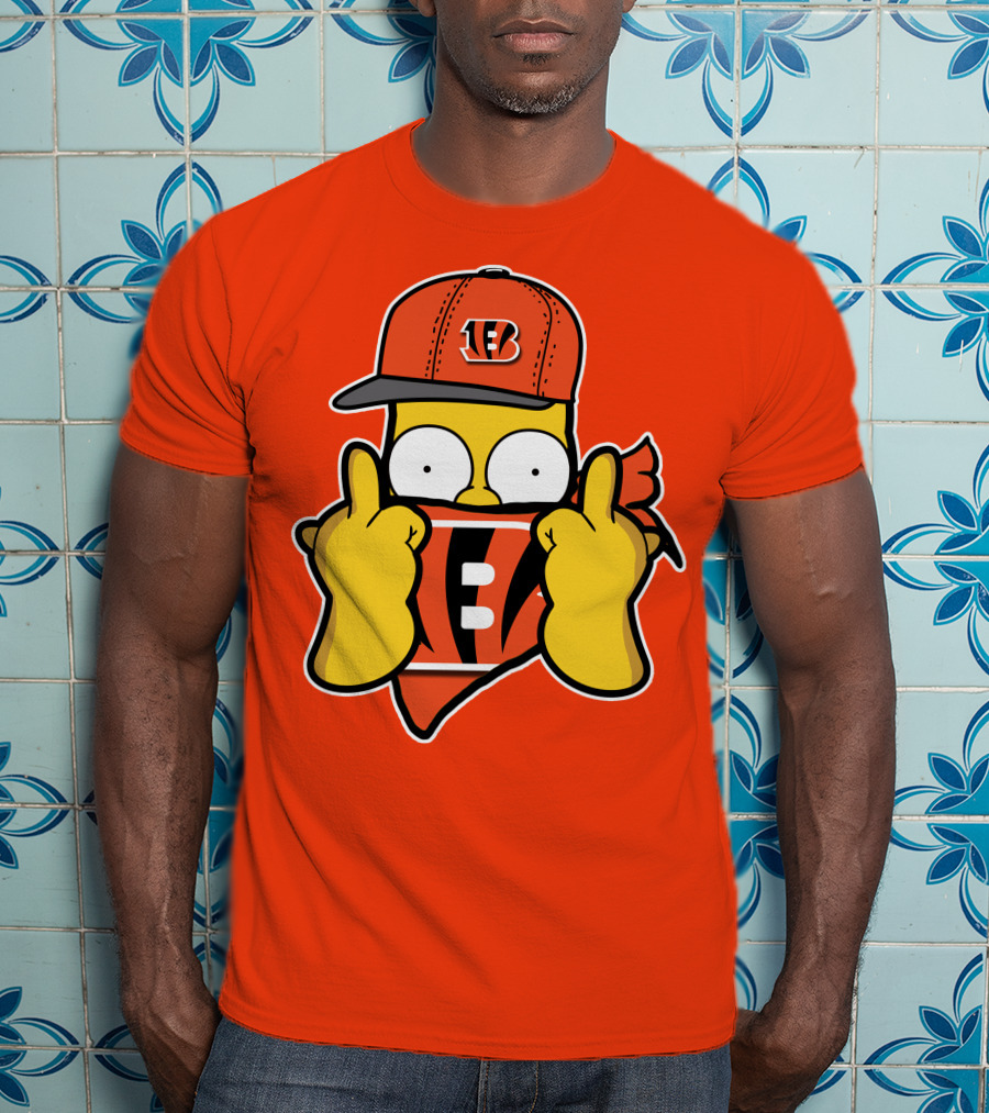 Cincinnati Bengals Fan Cartoon Character With Logo Cap And Scarf T-Shirt