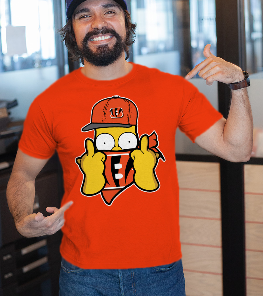 Cincinnati Bengals Fan Cartoon Character With Logo Cap And Scarf T-Shirt