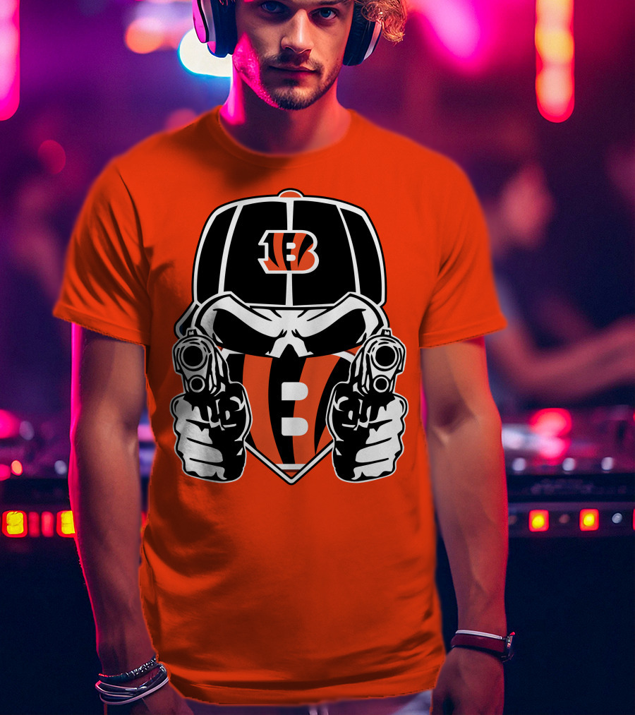 Cincinnati Bengals Armed Skeleton Illustration With Team Helmet T-Shirt