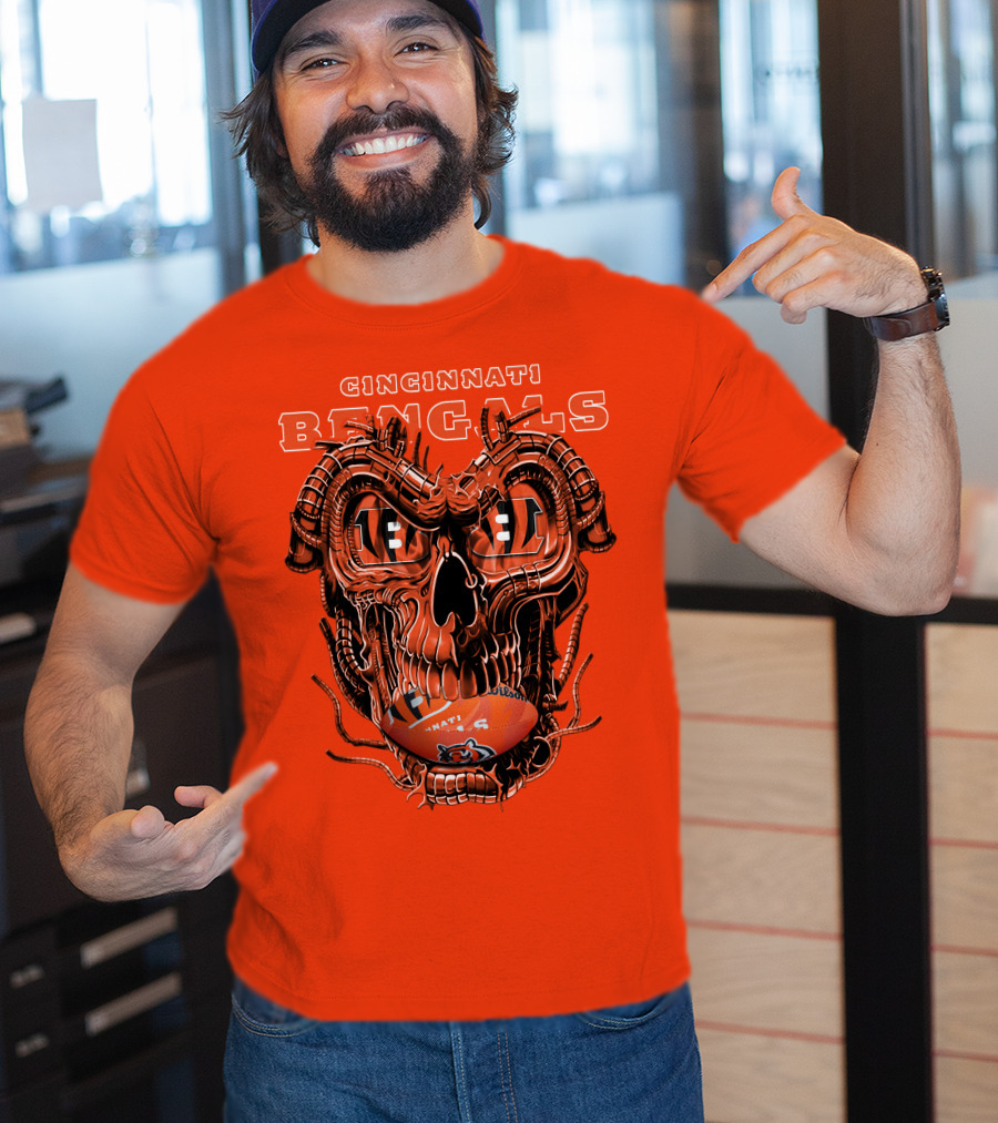 CINCINNATI BENGALS Dragonskull Football T-Shirt