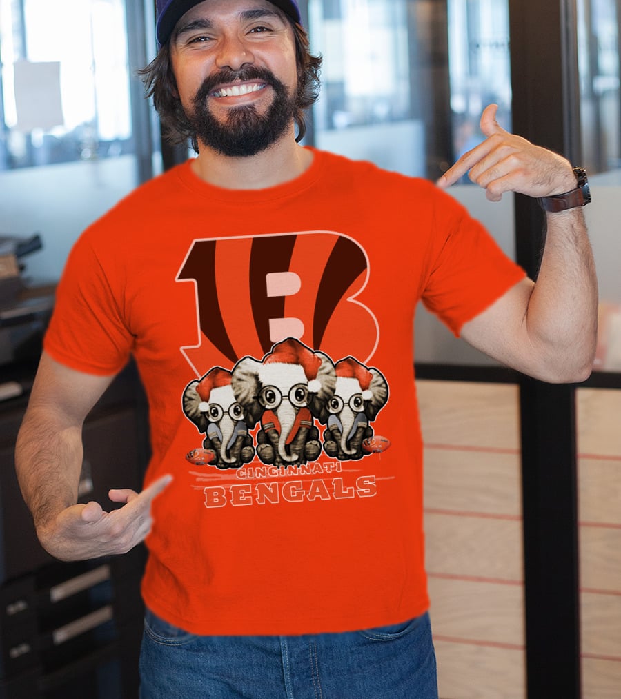 Cincinnati Bengals Xmas Elephants T-Shirt