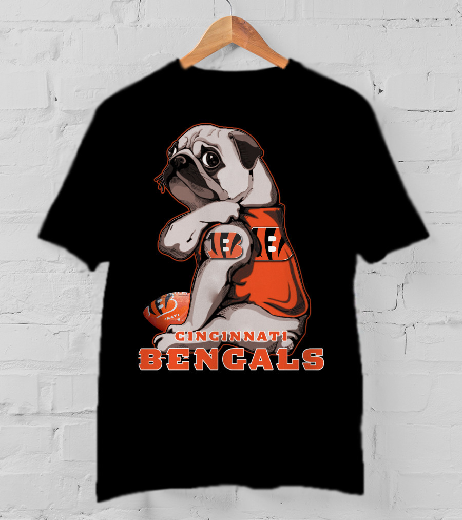 Cincinnati Bengals Pug Football T-Shirt