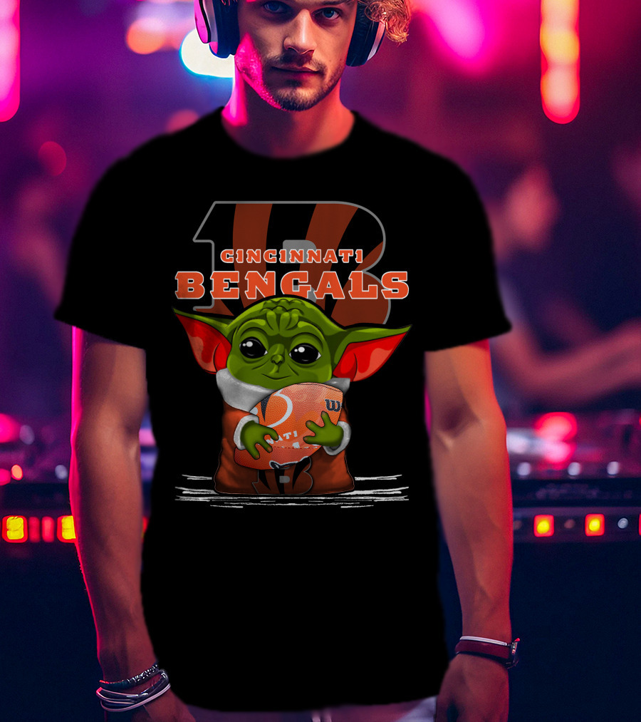 Yoda Cincinnati Bengals Football Fan T-Shirt
