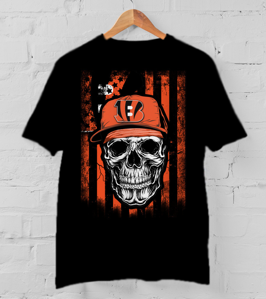 Skull Cincinnati Bengals Logo Hat With Stripes Background T-Shirt