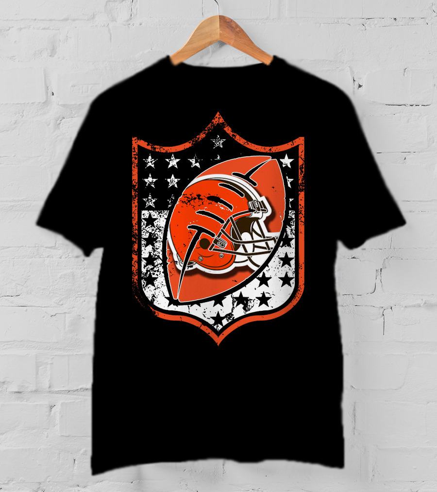 Cleveland Browns Helmet Stars And Stripes T-Shirt