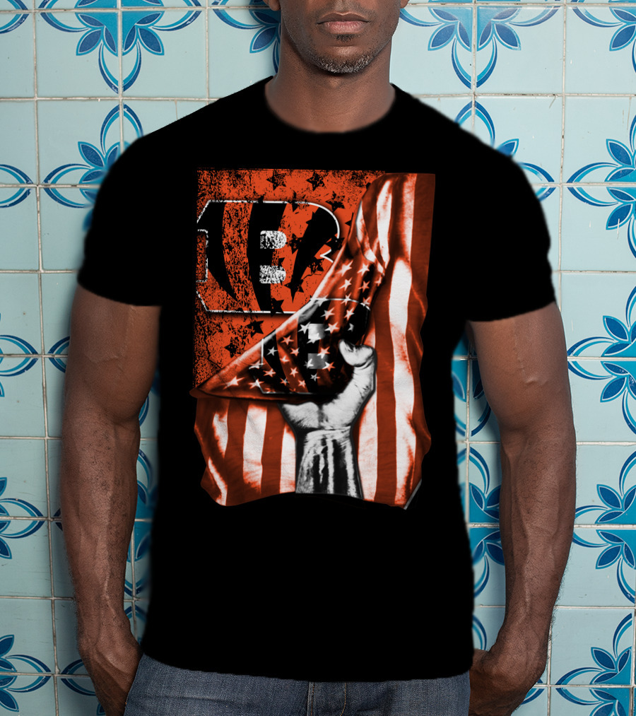 Cincinnati Bengals American Flag Emblem Bengals Logo Stars And Stripes T-Shirt