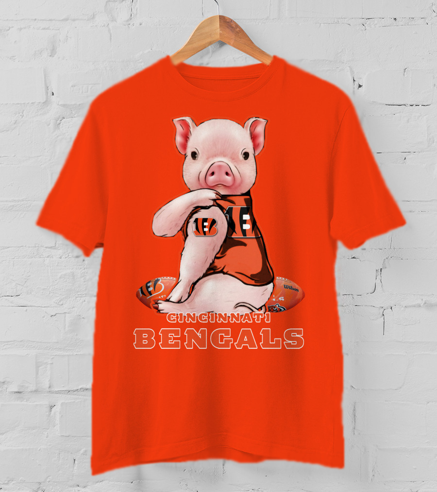 Cincinnati Bengals Pig With Football T-Shirt