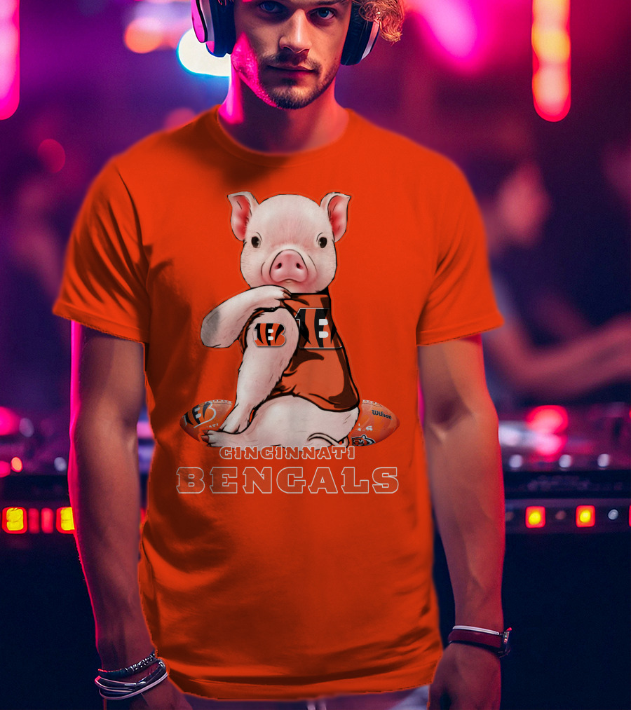 Cincinnati Bengals Pig With Football T-Shirt