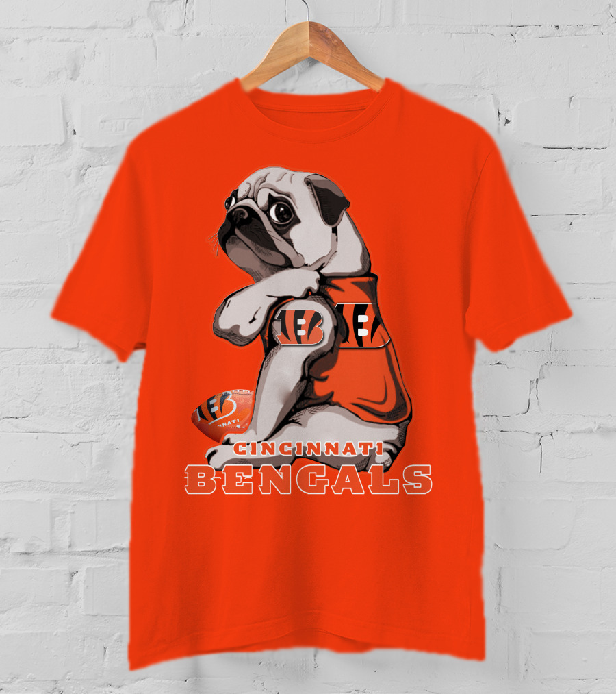 Cincinnati Bengals Pug Football Fan T-Shirt