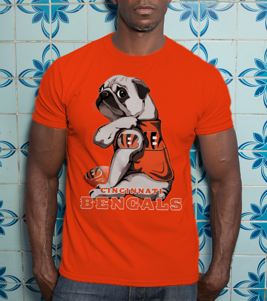 Cincinnati Bengals Pug Football Fan T-Shirt