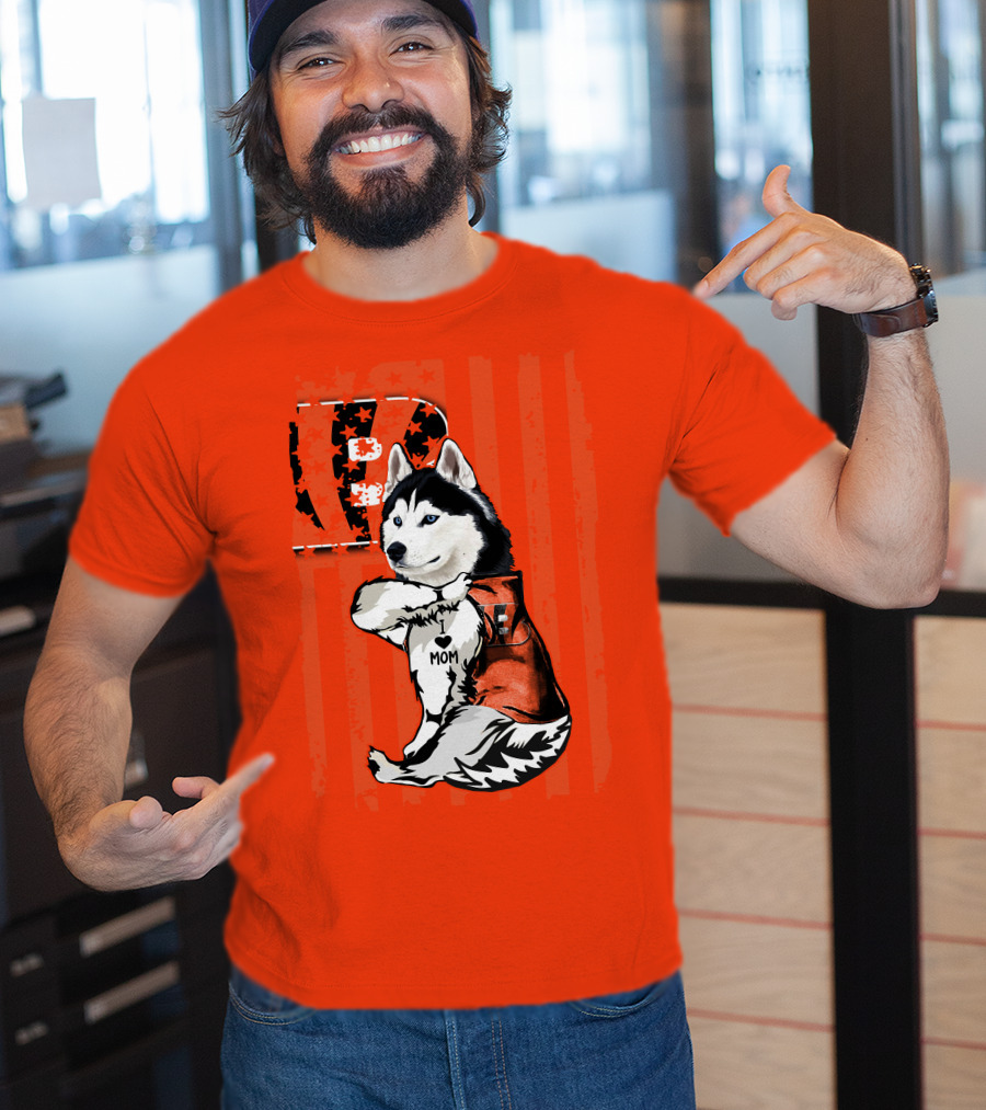 Cincinnati Bengals Siberian Husky I Love Mom Fan T-Shirt