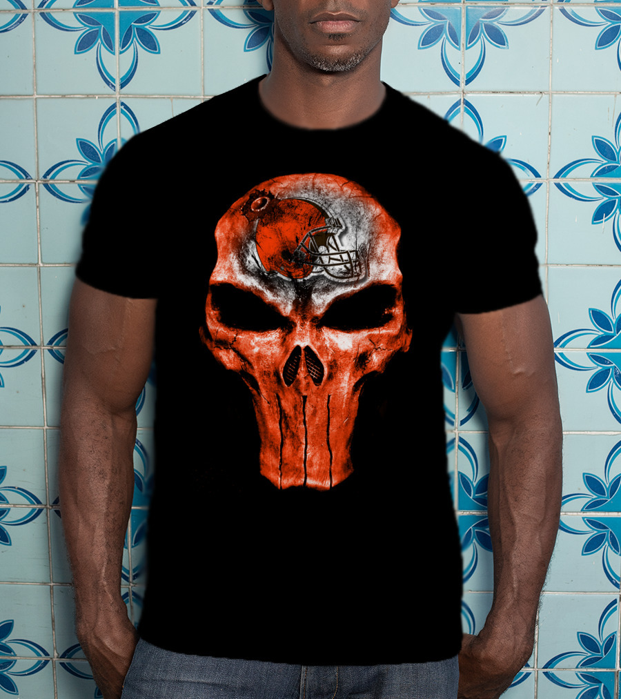 Cleveland Browns Skull Helmet 40 T-Shirt