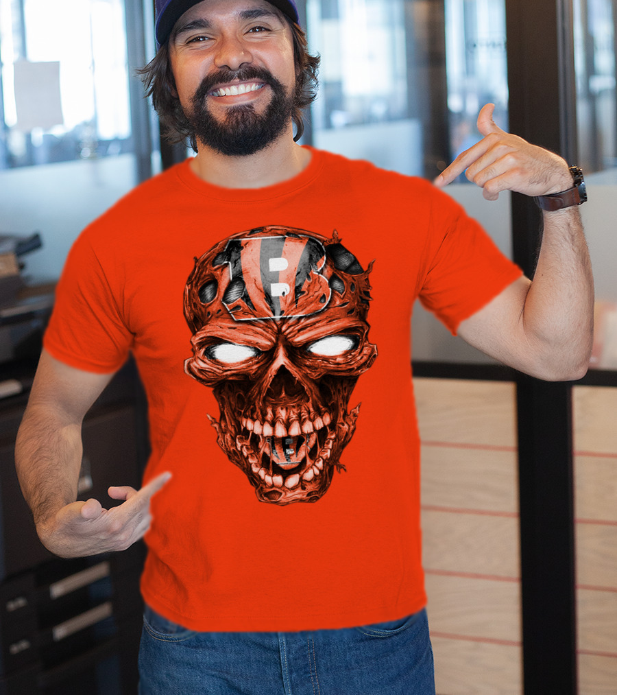 Cincinnati Bengals Skull V2 Creepy Horror Fan Gear T-Shirt