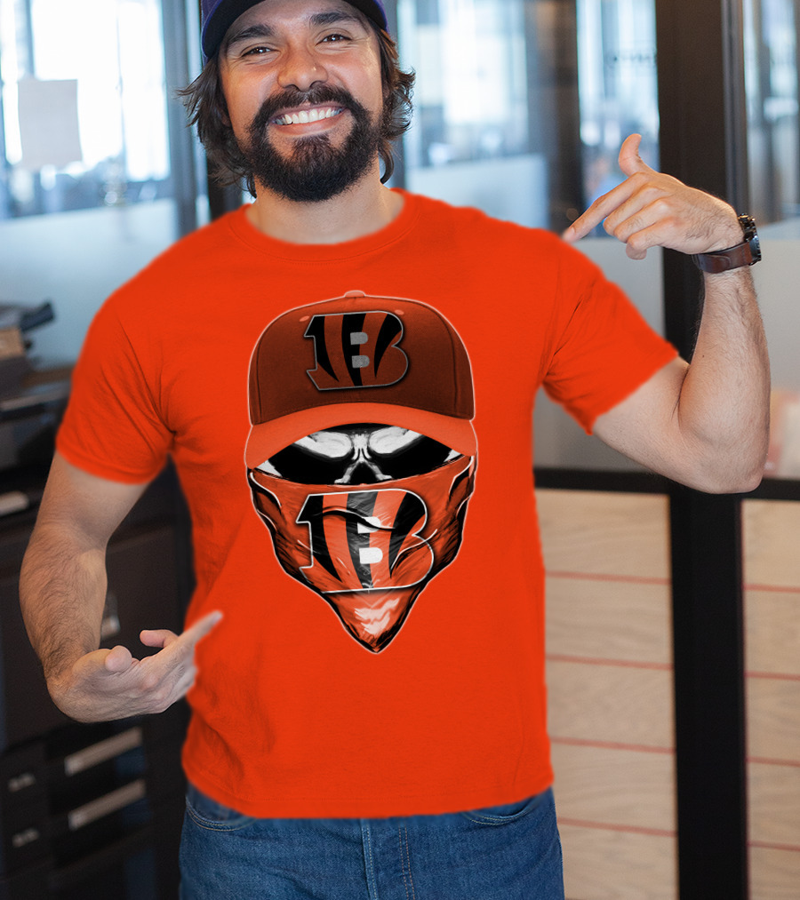 Cincinnati Bengals Skull Mask V6 T-Shirt