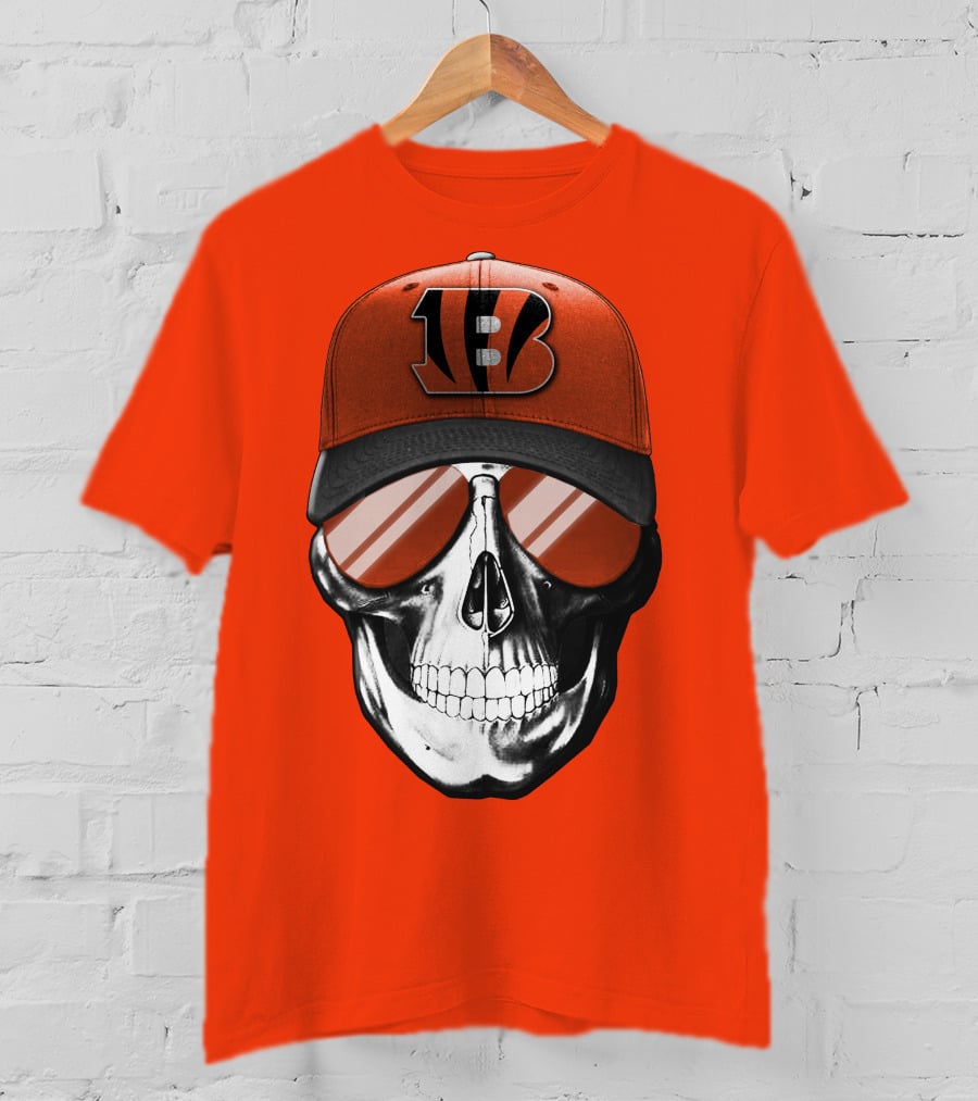 Cincinnati Bengals Skull With Team Logo Hat And Sunglasses T-Shirt
