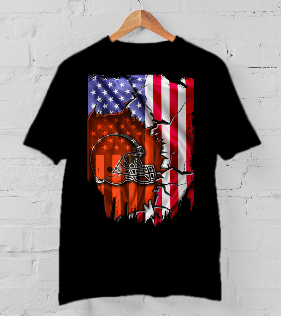 Cleveland Browns Helmet American Flag T-Shirt