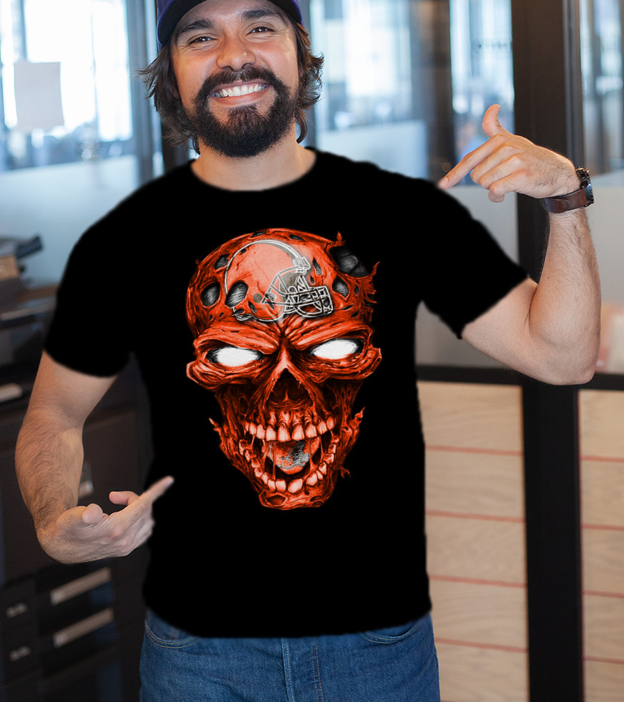 Cleveland Browns Skull With Football Helmet T-Shirt